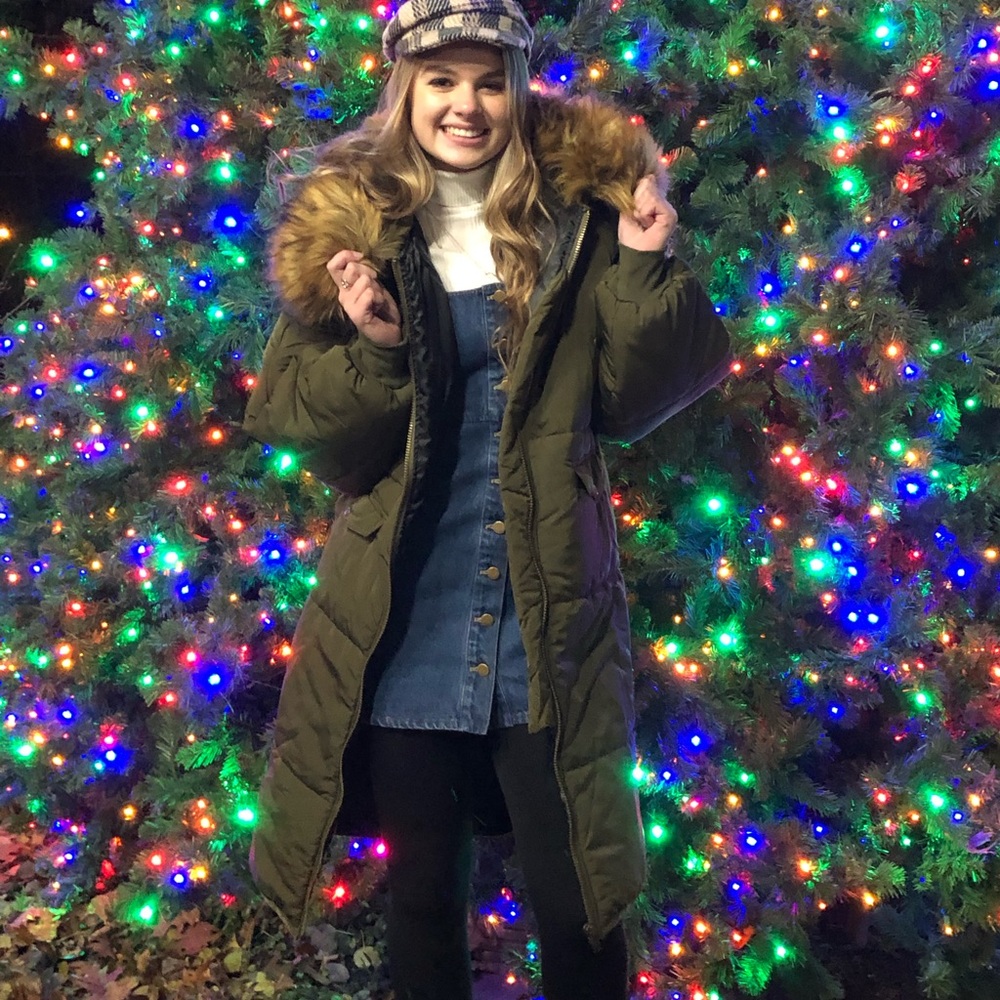 Over sized puffy long coat